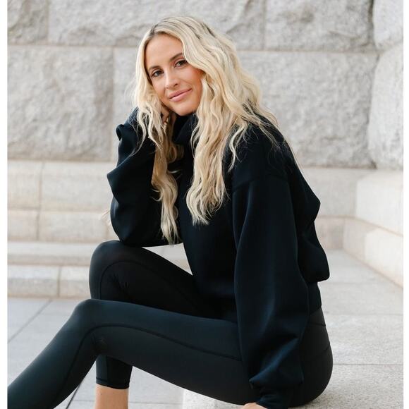 IVL Collective Long Sleeve Cowl Funnel Neck Scuba Shirt Top Black Size Small - Picture 5 of 9